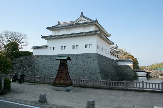 駿府藩(静岡藩)/徳川家70万石:徳川家達 徳川宗家の存続が認められ江戸城から駿河国へ移封され立藩【幕末維新写真館】