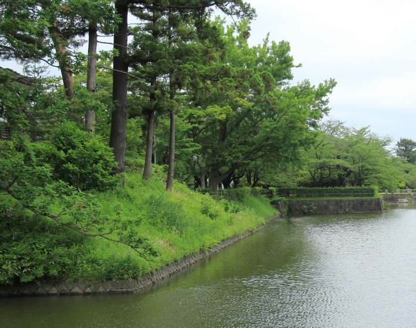 鶴ヶ岡城(大宝寺城):戊辰戦争では連戦連勝の庄内藩酒井家の居城 鶴ヶ岡城【お城 幕末写真館】